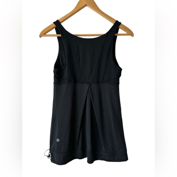 lululemon athletica Tops - Lululemon Athletica Elevate Cinch Waist Tank Top Scoop Neck Black Gray Stripe